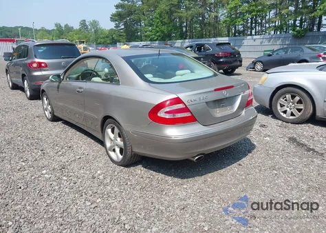 2005 Mercedes-Benz Clk 320 from USA, damaged, VIN WDBTJ65J55F152695